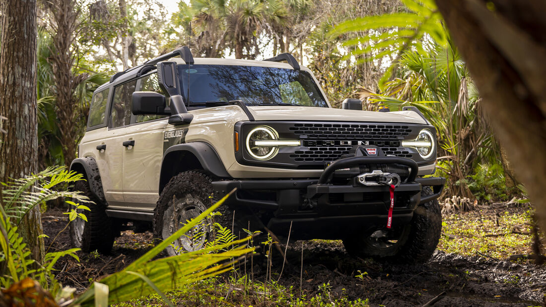 Ford Bronco Everglades 2022