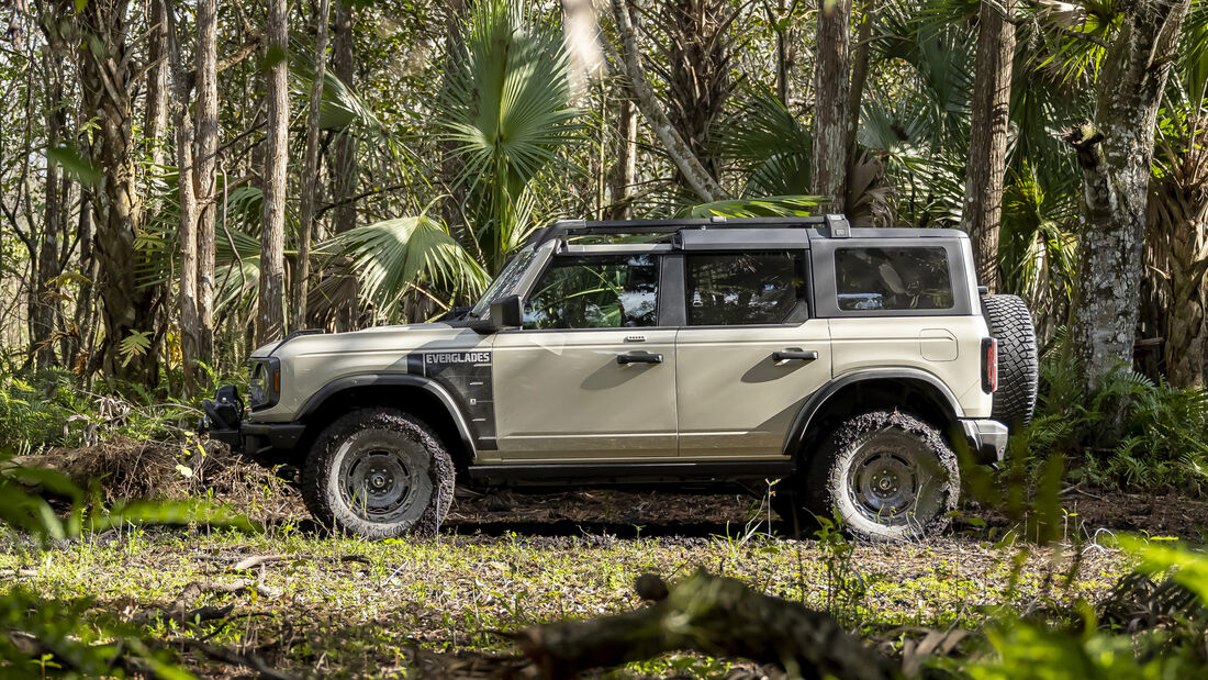 Ford Bronco Everglades 2022