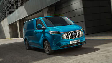 Ford E-Transit Custom 