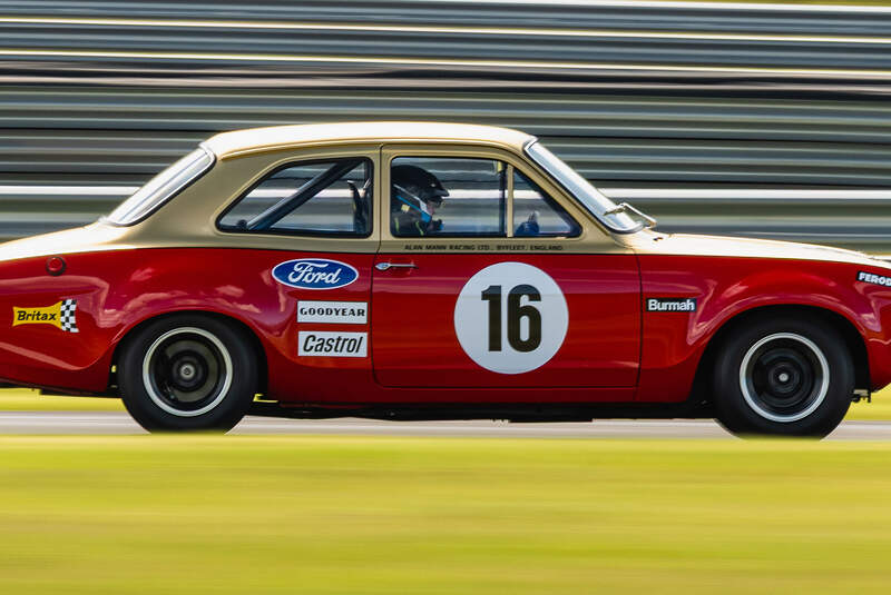 Ford Escort Alan Mann 68 Edition by Boreham Motorworks driving shots