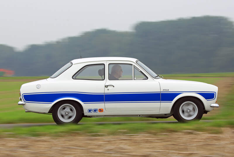 Ford Escort I RS 2000, Seitenansicht