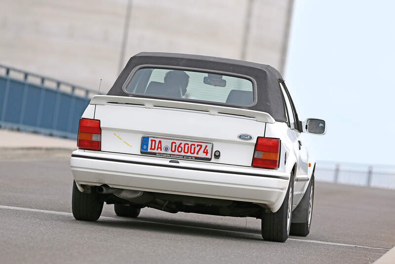 Ford Escort XR3i Cabrio, Heckansicht