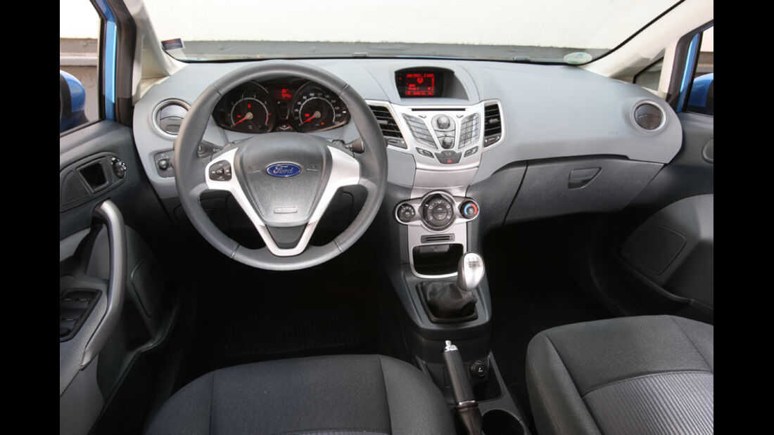Ford Fiesta 1.4, Cockpit