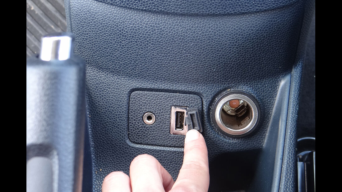 Ford Fiesta 1.4 im Innenraum-Check, USB
