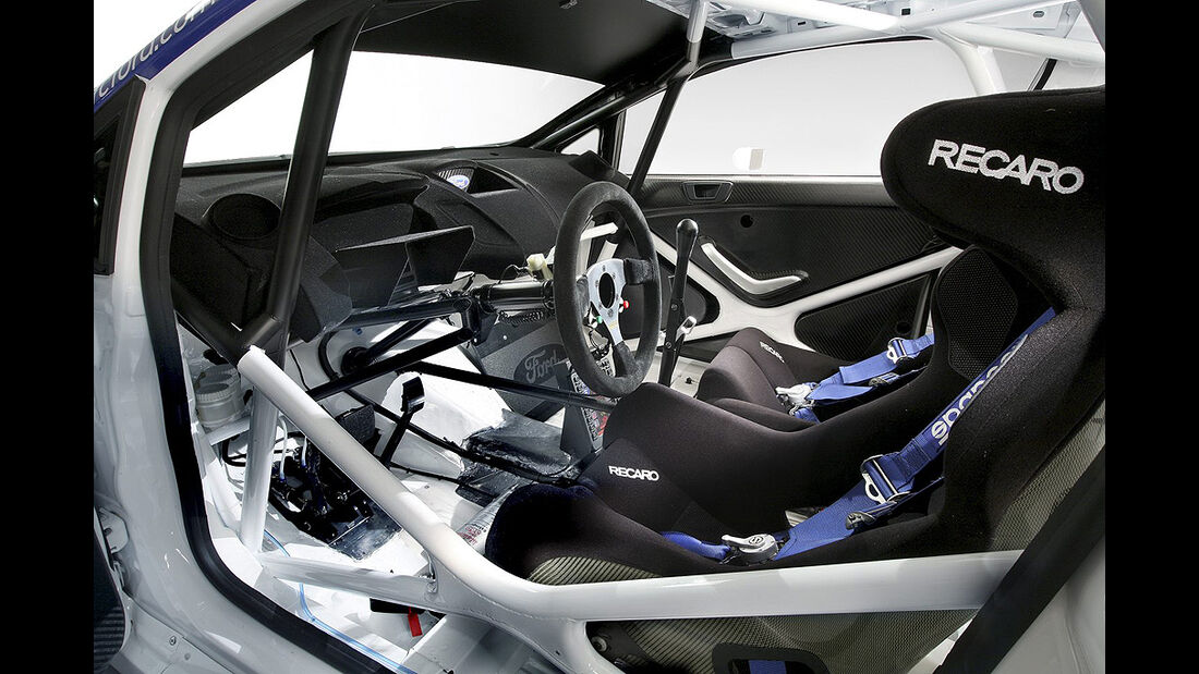 Ford Fiesta WRC, Cockpit