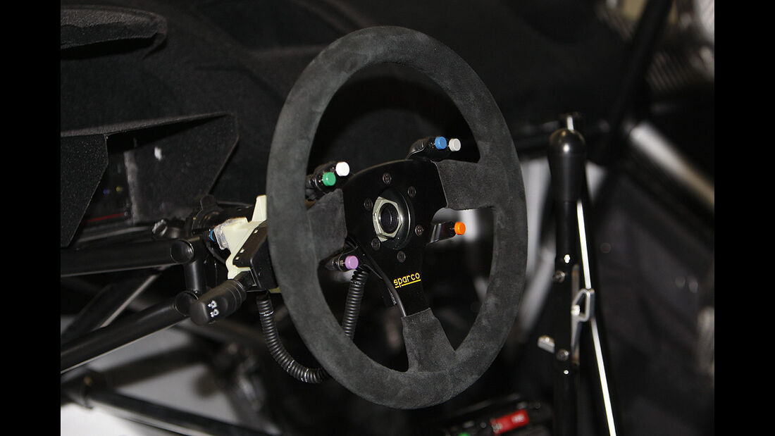 Ford Fiesta WRC, Lenkrad, Cockpit