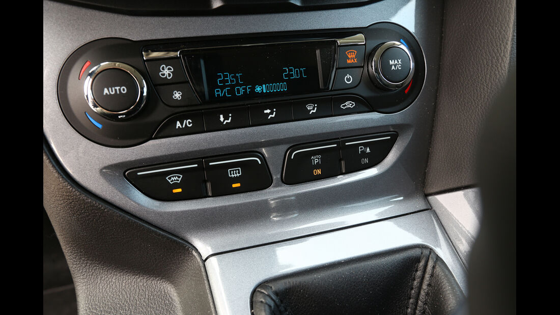 Ford Focus 2.0 TDCi, Mittelkonsole