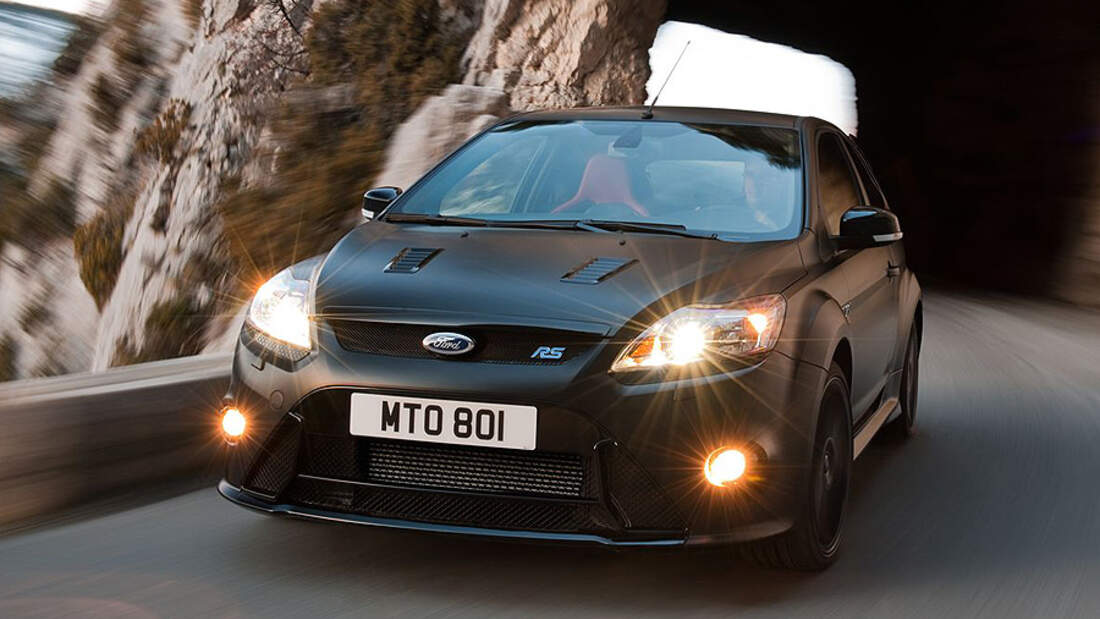 Ford Focus Rs500 Auf Der Ami In Leipzig Limitierter Uber Ford Mit 350 Ps Auto Motor Und Sport