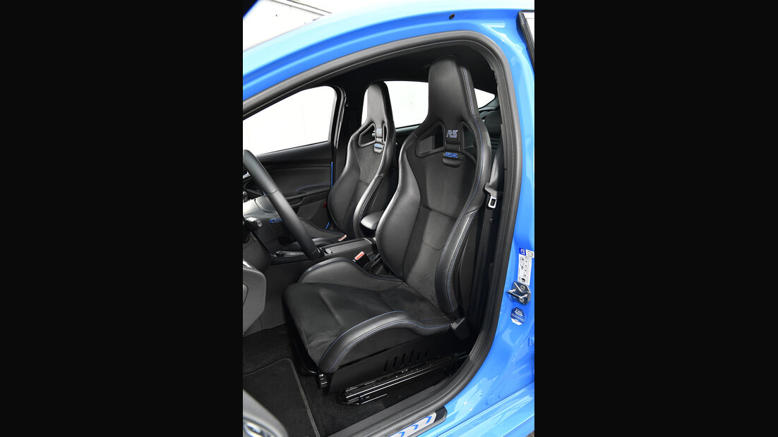 Ford Focus RS, Interieur