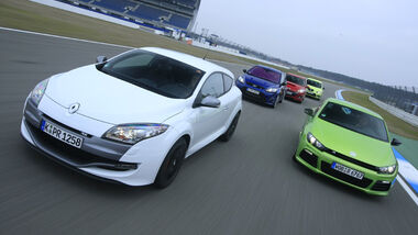 Ford Focus RS, Mazda 3 MPS, Renault Mégane R.S., Seat Leon Cupra R, VW Scirocco R