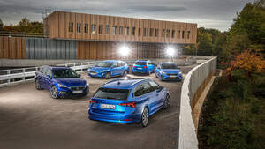Tests Aller Mittelklasse Modelle Auto Motor Und Sport