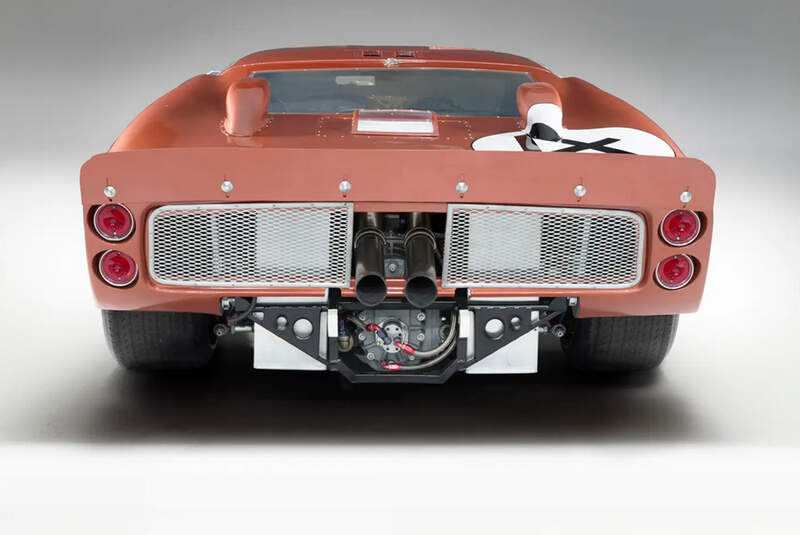 Ford GT40 Mk II mit der Fahrgestellnummer P/1032 bei RM Sotheby’s in der Auktion.