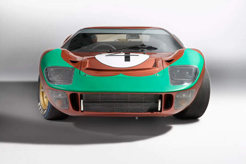 Ford GT40 Mk II mit der Fahrgestellnummer P/1032 bei RM Sotheby’s in der Auktion.