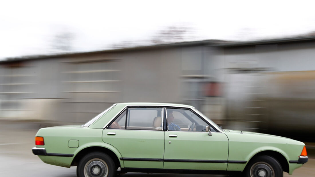 Ford Granada 2.3 L, Seitenansicht