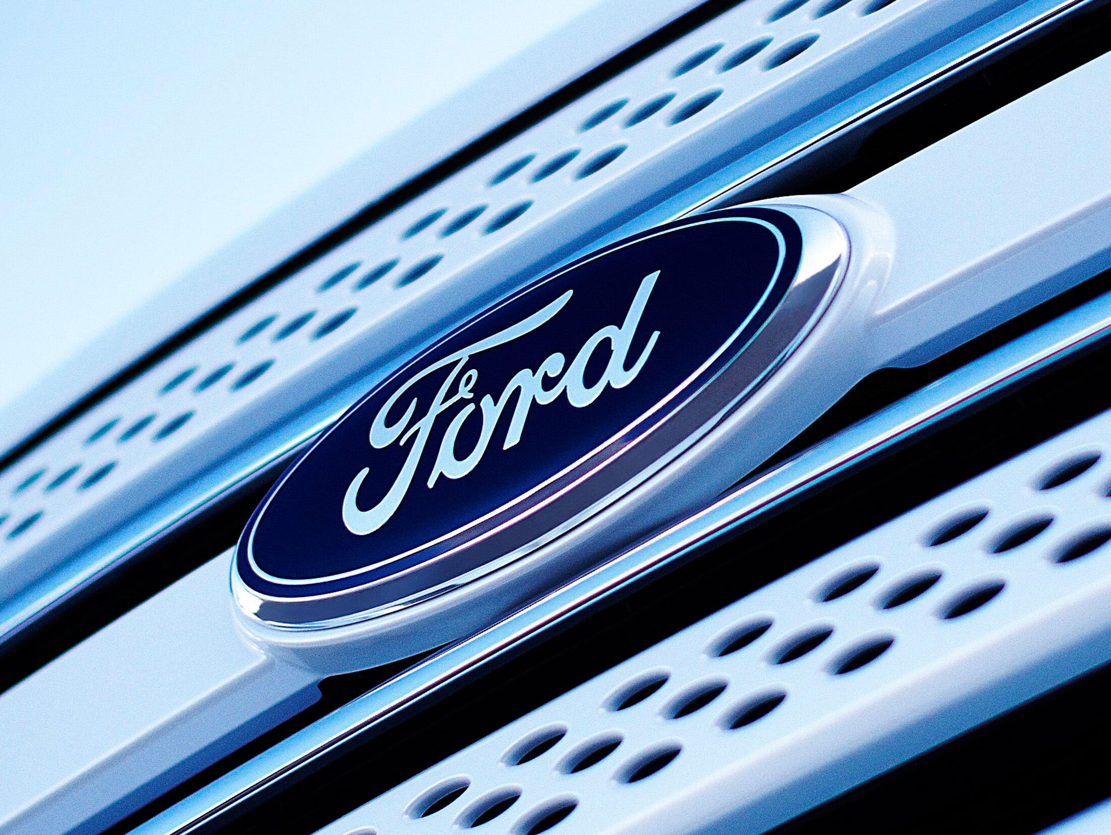 Ford-Logo: Nachschubproblem mit der Pflaume