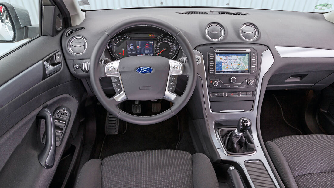 Ford Mondeo 2.0 TDCi, Cockpit, Lenkrad