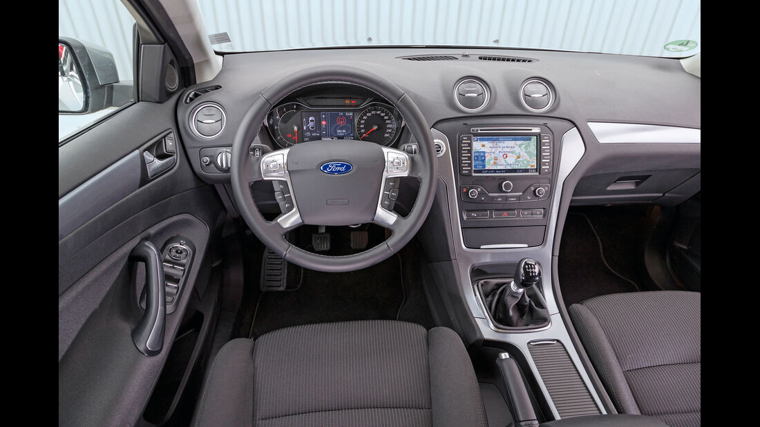 Ford Mondeo 2.0 TDCi, Cockpit, Lenkrad