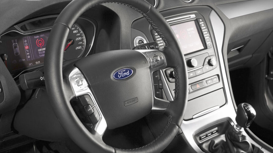 Ford Mondeo Turnier, Innenraum, Cockpit