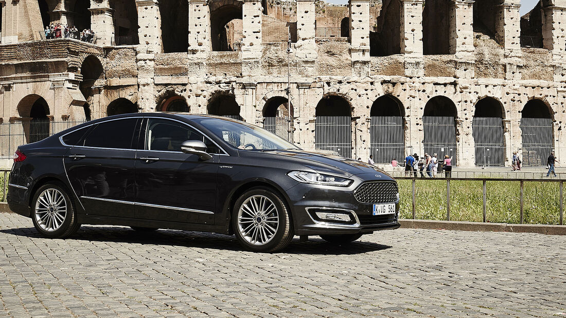 Ford Mondeo Vignale Fahrbericht Rom