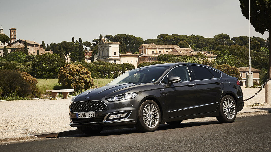 Ford Mondeo Vignale Fahrbericht Rom