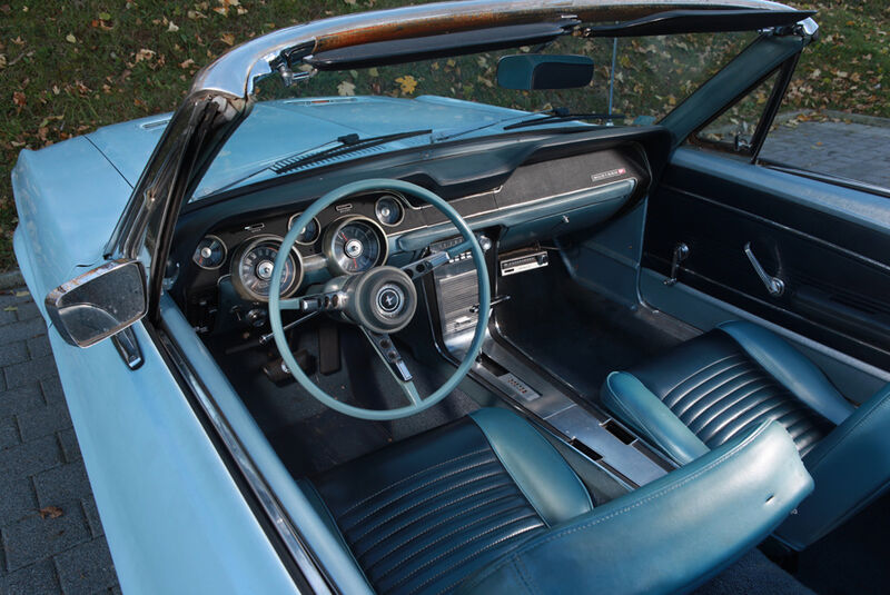 Ford Mustang 289 Convertible, Cockpit, Detail