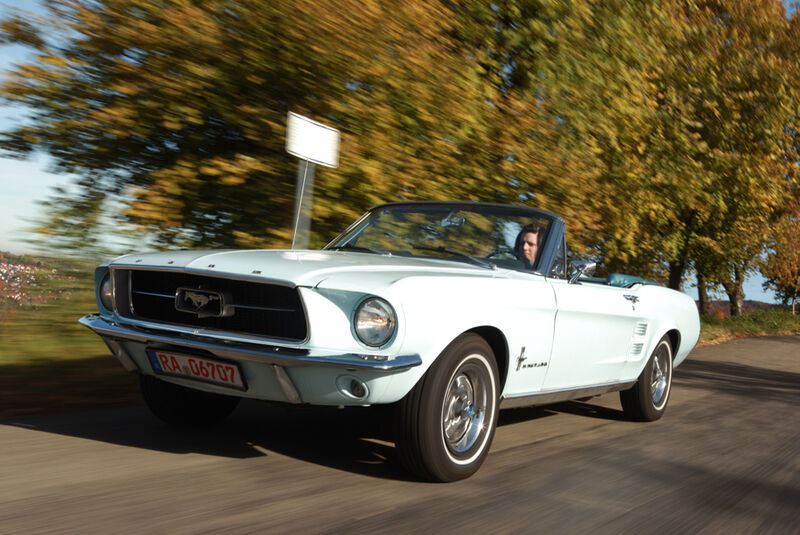 Ford Mustang 289 Convertible, Front