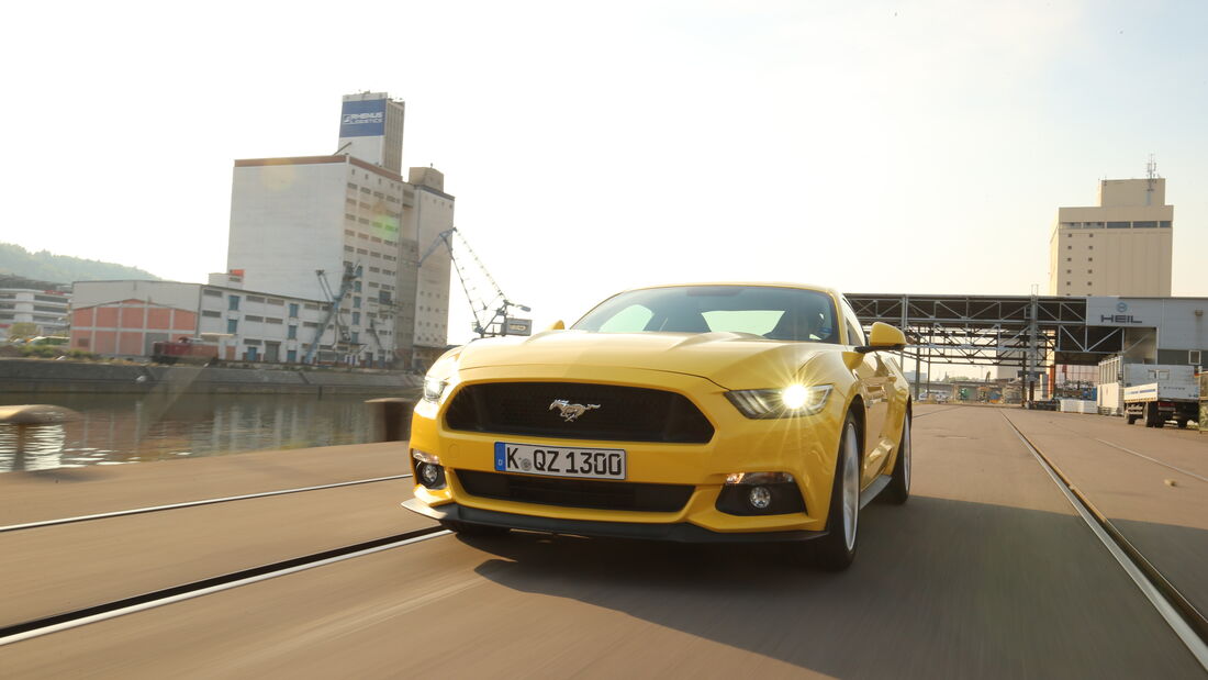 Ford Mustang 5.0 V