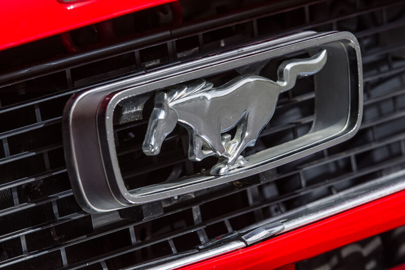Ford Mustang, Emblem, Kühlergrill