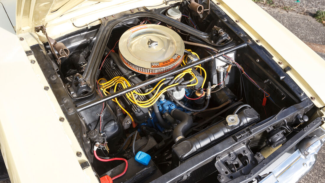 Ford Mustang GT V8 Cabrio, Motor