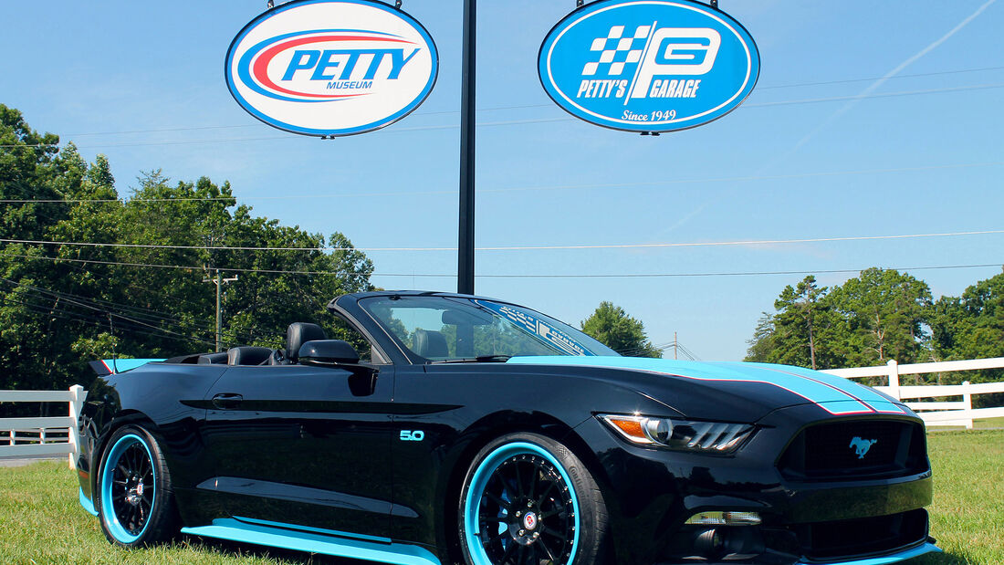 Ford Mustang King Petty