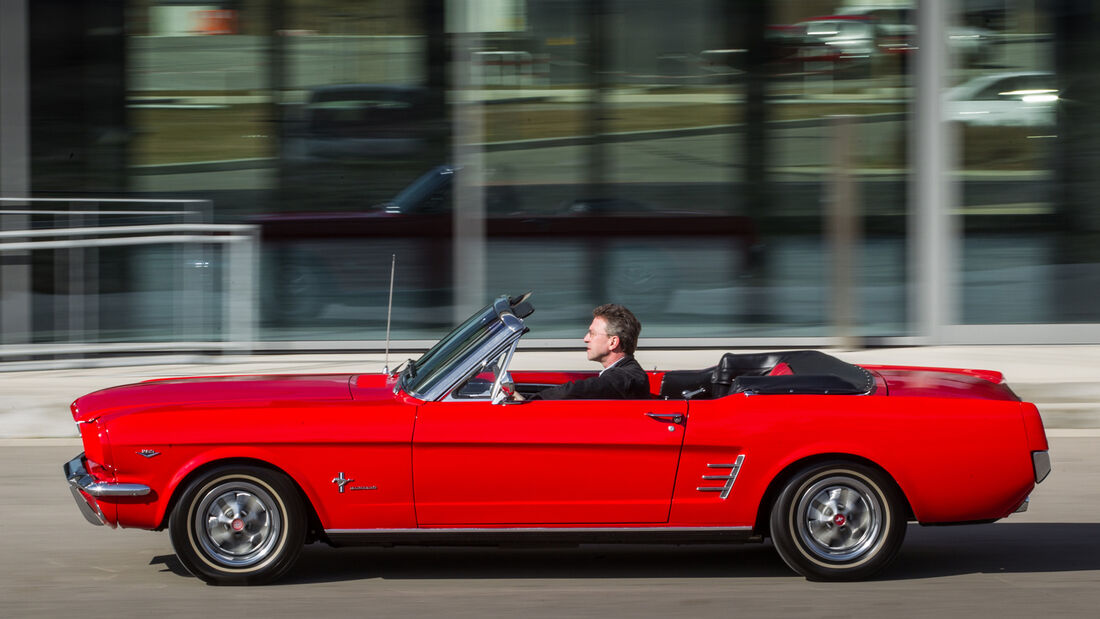 Ford Mustang, Seitenansicht