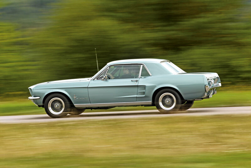Ford Mustang, Seitenansicht