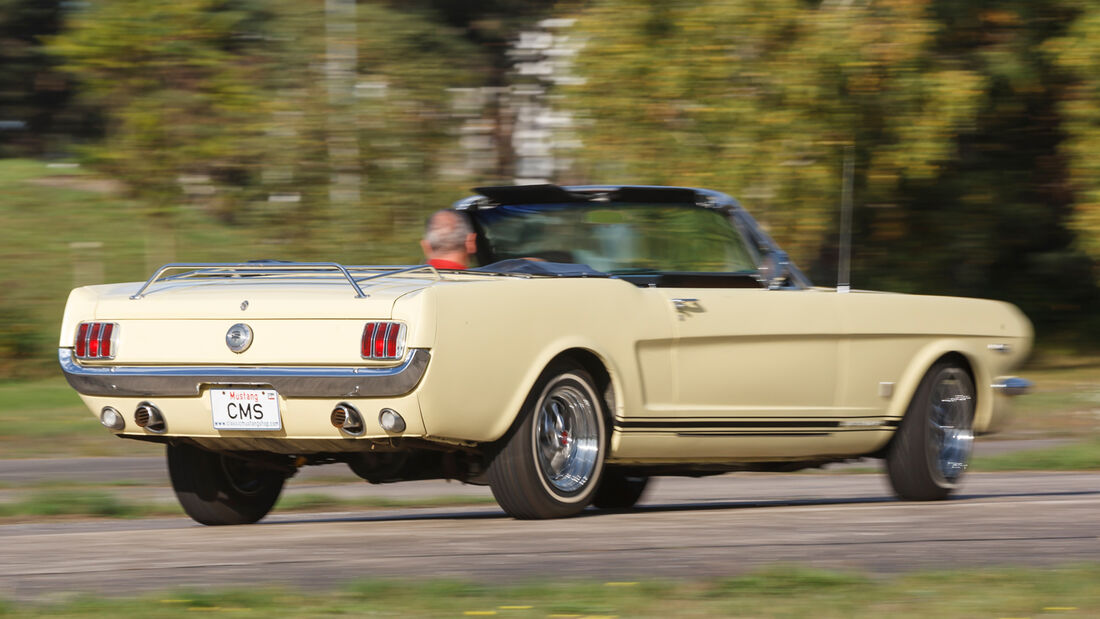 Ford Mustang V8, Heckansicht