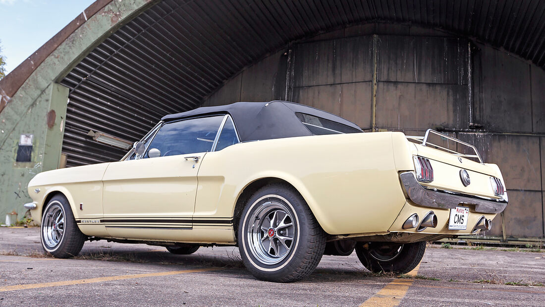 Ford Mustang V8, Heckansicht