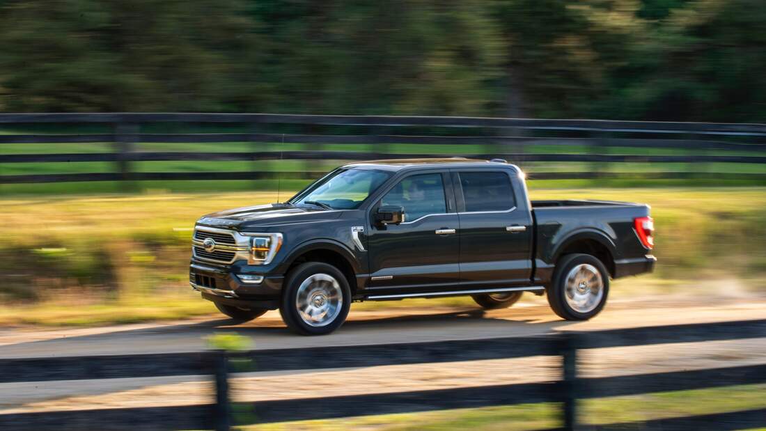 ford hybrid truck