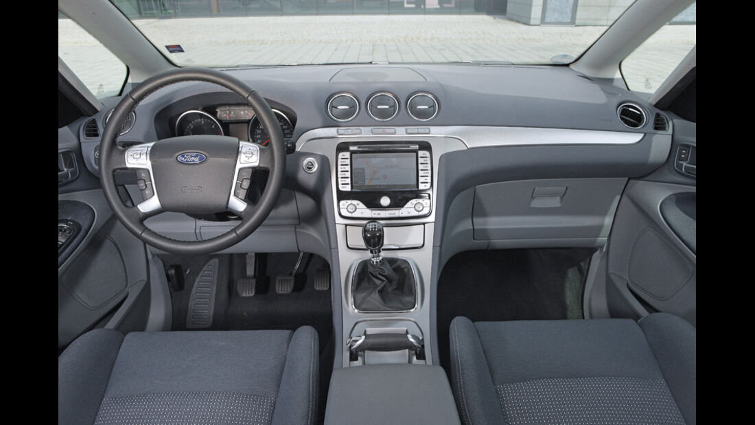 Ford S-MAX 1.6 EcoBoost Titanium, Cockpit, Lenkrad