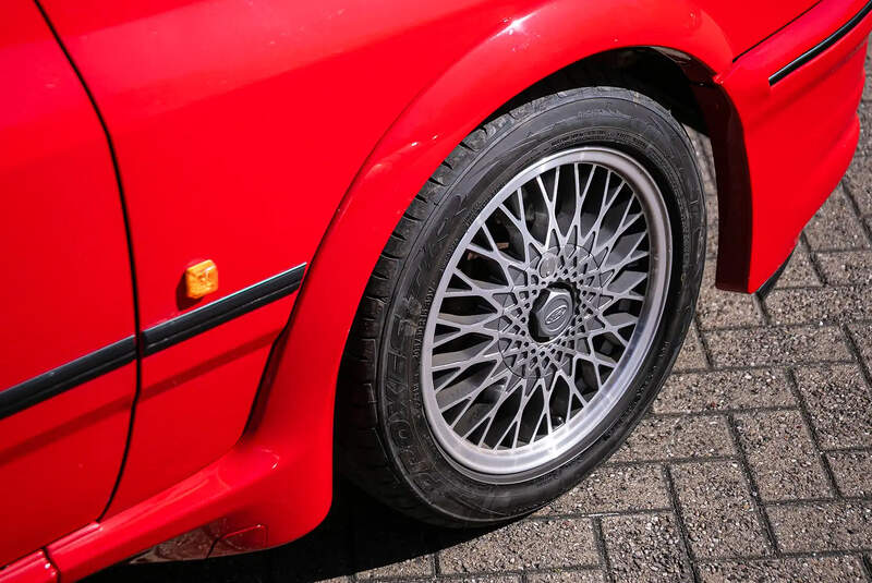 Ford Sierra RS Cosworth Ferrari-Rot Auktion Versteigerung
