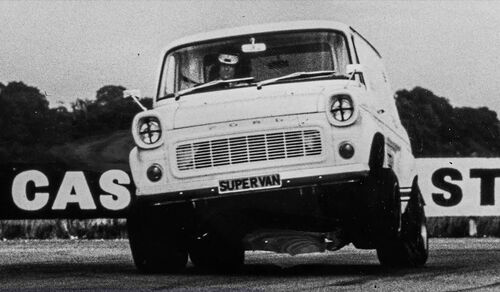 Ford Supervan 1 mit GT40-Motor