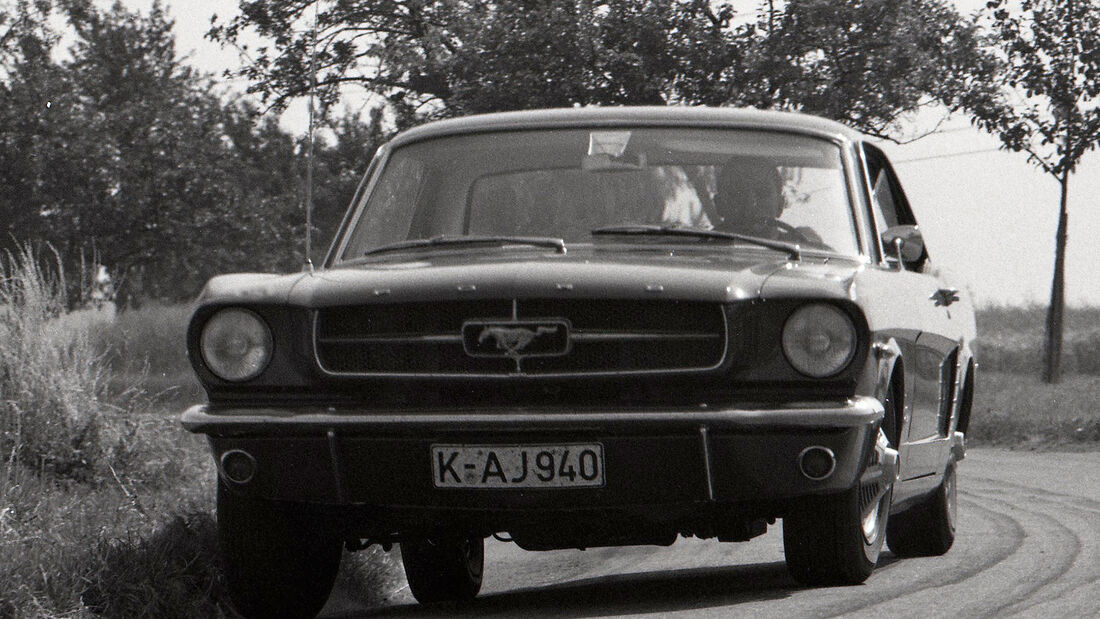 Ford T5 Mustang Test AUTO MOTOR UND SPORT 17/1964