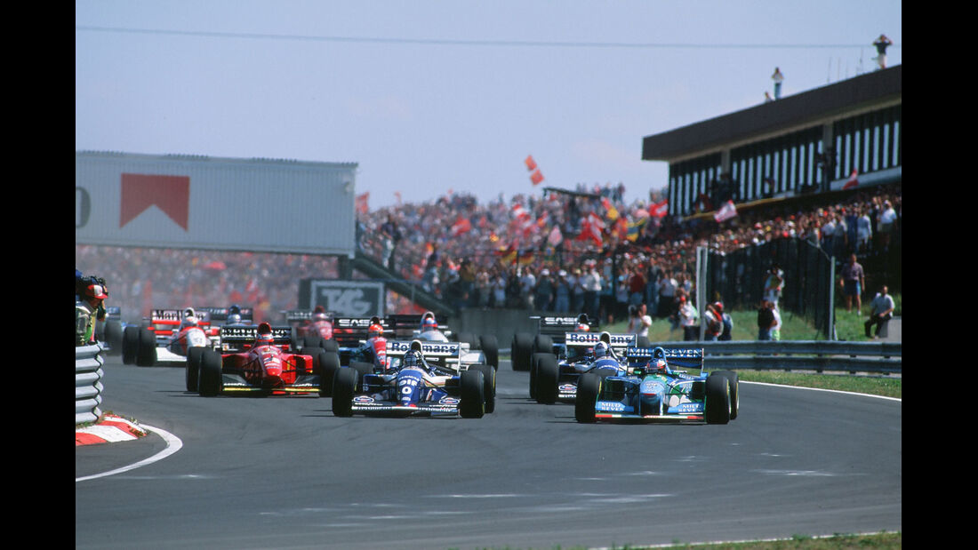 Formel 1 - F1 - F1-Saison 1994 - Schumacher - Benetton-Ford B194 - GP Ungarn 1994 - Start - Hill - Coulthard - Berger