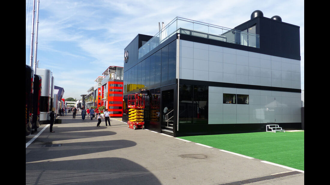 Formel 1 - Fahrerlager - GP Spanien 2015 - Motorhomes
