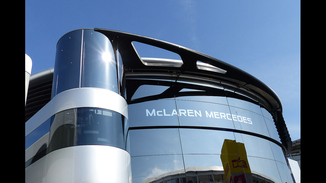 Formel 1 - GP Barcelona 2014 - Motorhomes - McLaren Mercedes 