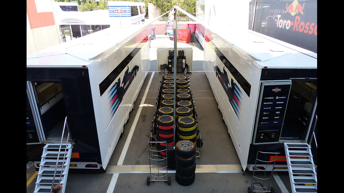 Formel 1 - GP Barcelona 2014 - Motorhomes - Williams Martini 