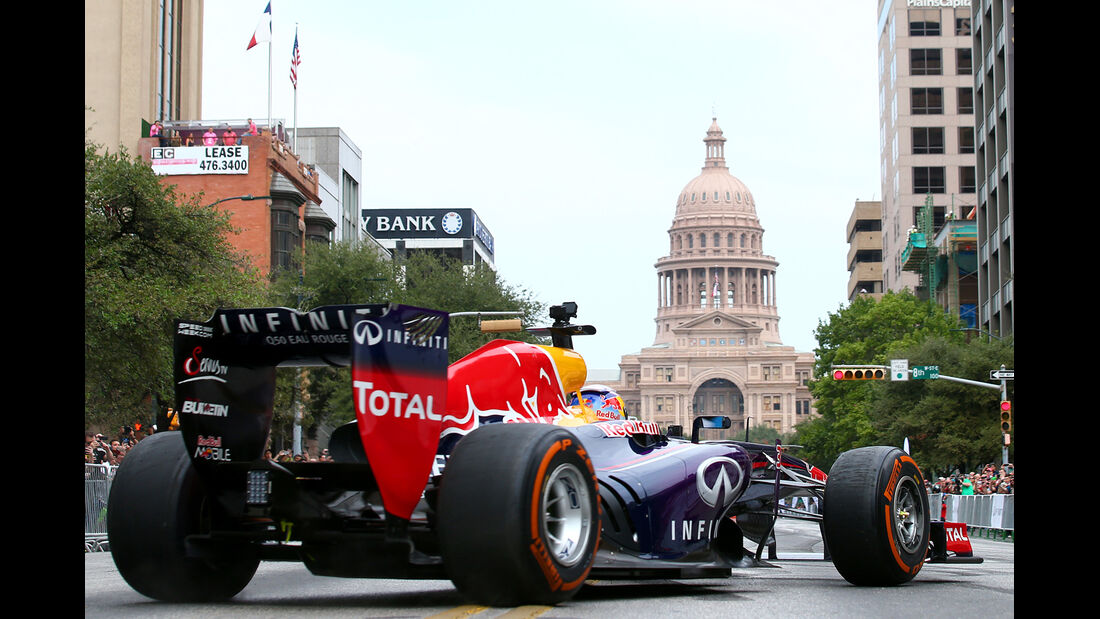 Formel 1 GP USA 2014 - Red Bull - Showrun - 29. Oktober 2014
