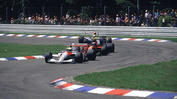 Formel 1 von 1991. Ein McLaren und ein Ferrari in der Schikane. 