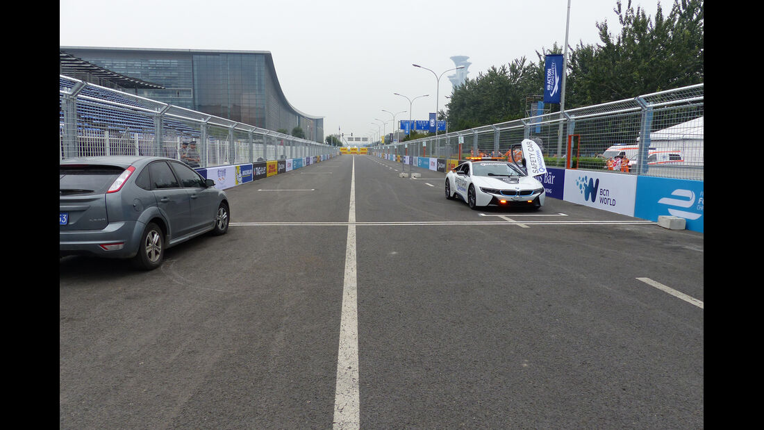 Formel E - China - Peking - 1. Rennen - Trackwalk - Rennstrecke - Formula E Beijing ePrix - 12.09.2014