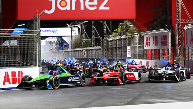 Formel E - Saudi-Arabien Diriyah 2024 - Robin Frijns - Envision-Jaguar - Oliver Rowland - Nissan