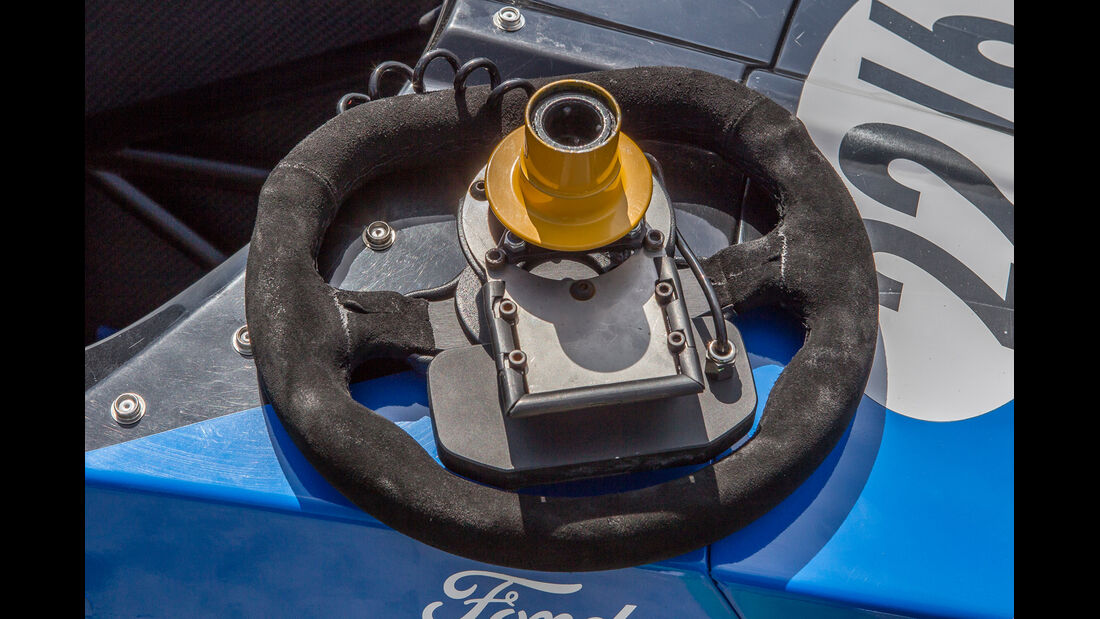 Formel Ford, Lenkrad