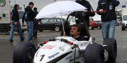 Formula Student Rennteam Uni Stuttgart in Silverstone