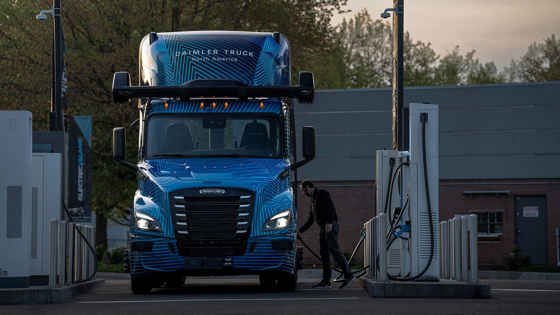 Freightliner eCascadia autonomer Elektro-Lkw